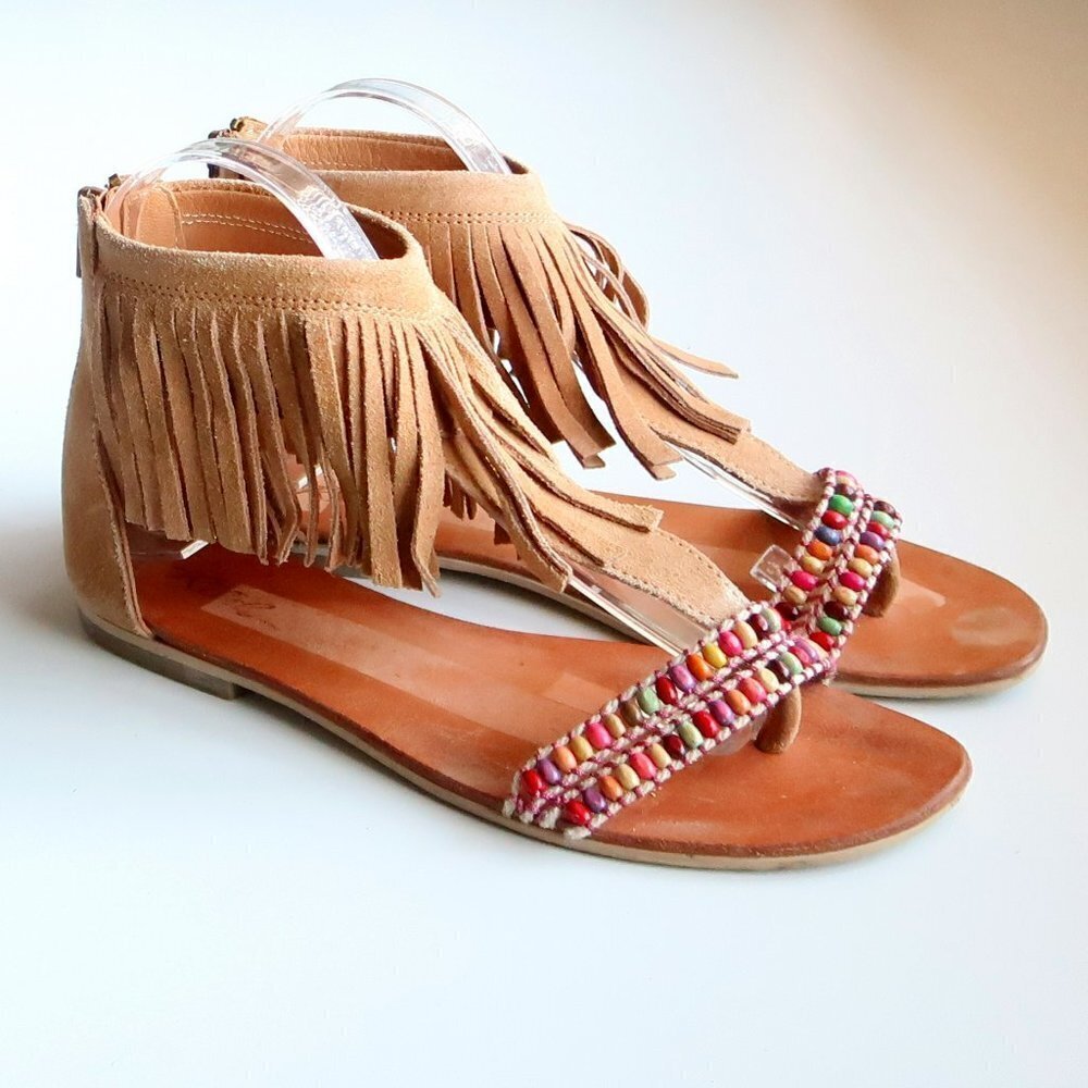 Rebels Tan Suede Leather Fringe Ankle Strap Beaded Thong Flat Sandals 6.5